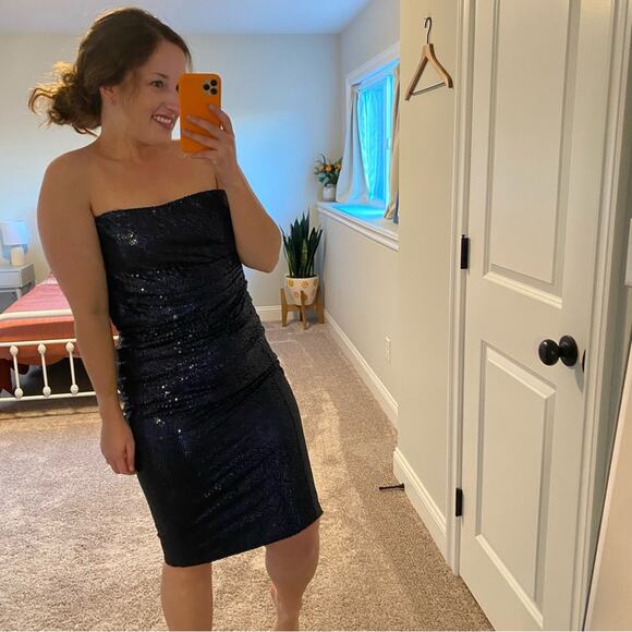 NWT Monique Lhuillier Collection Navy Blue Sequin Strapless Mini Dress 4 - Picture 2 of 12